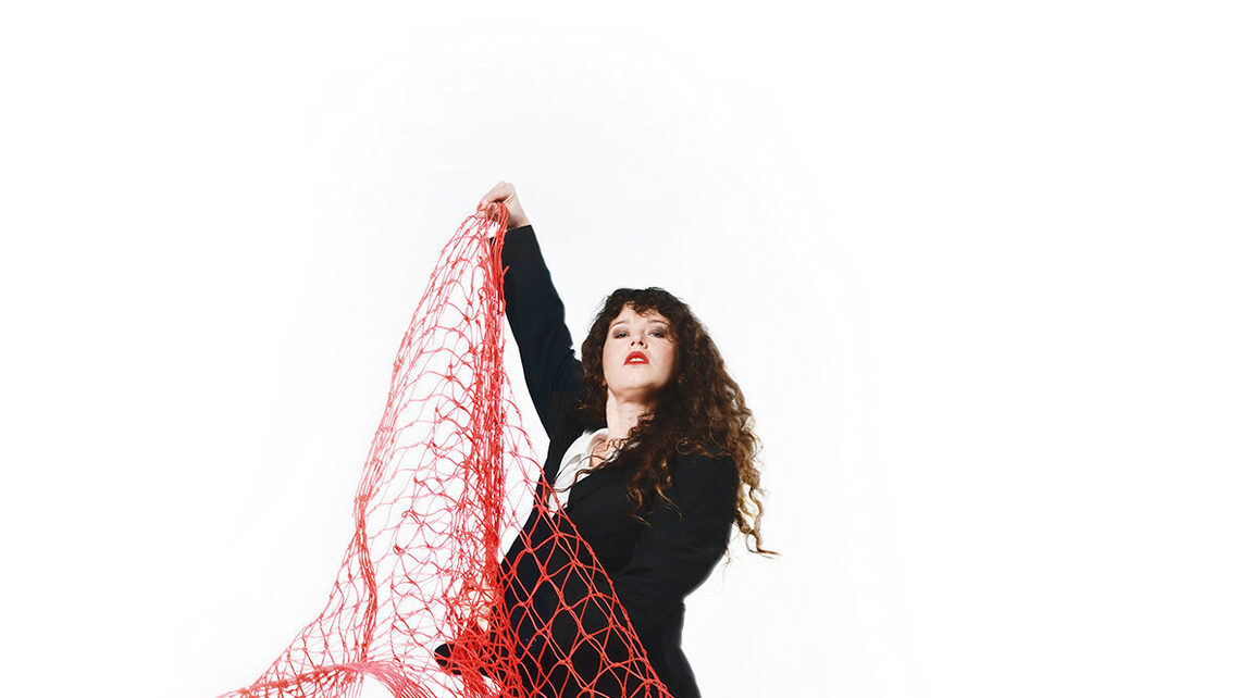 Opera Compact Carmen staand klein
